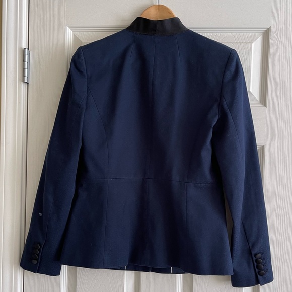 Banana Republic Navy Blue Tuxedo Blazer (size 6) - Picture 2 of 11